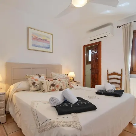 Villa Macadas *